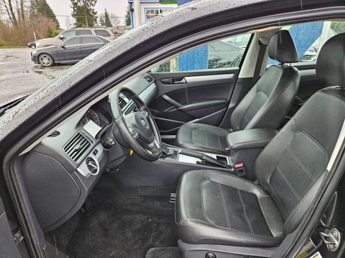 Used 2012 Volkswagen Passat 2.5 SE FWD image 20