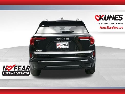 New 2026 GMC Terrain Elevation w/ Elevation Premium Package image 9