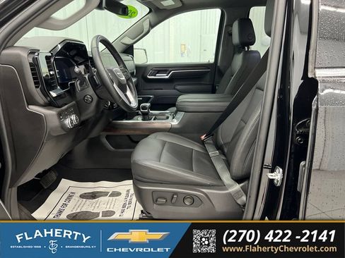 Used 2026 GMC Sierra 1500 SLT w/ SLT Premium Plus Package AWD/4WD image 9