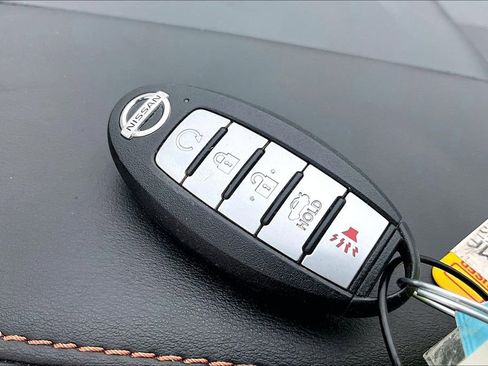 Used 2021 Nissan Altima 2.5 SR w/ SR Premium Package FWD image 13