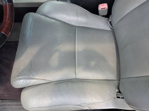 Used 2012 Toyota Sequoia Platinum RWD image 22