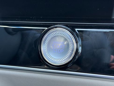 New 2026 Genesis GV70 2.5T Advanced image 22