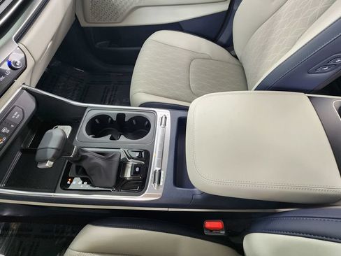 New 2027 Kia Carnival SX w/ Dark Edition Package FWD image 34