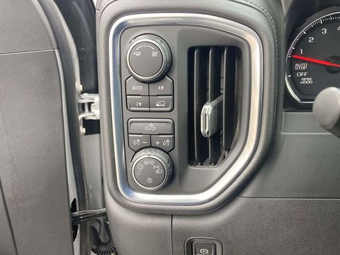 Used 2019 Chevrolet Silverado 1500 LT w/ All-Star Edition image 18