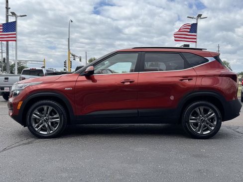 Used 2022 Kia Seltos S AWD/4WD image 4