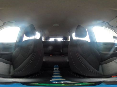 Used 2025 Nissan Rogue SV image 44