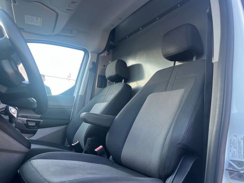 Used 2020 Ford Transit Connect XL image 10