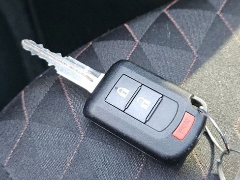 Used 2022 Mitsubishi Mirage ES image 30