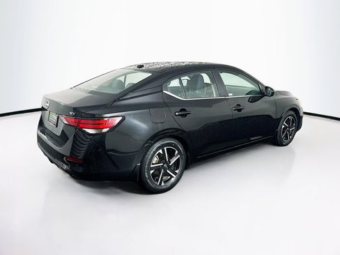 Used 2024 Nissan Sentra SV image 9