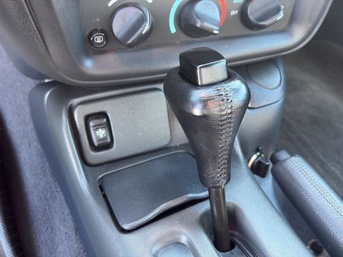 Used 1998 Chevrolet Camaro LT w/ Preferred Equipment Group 2 image 23