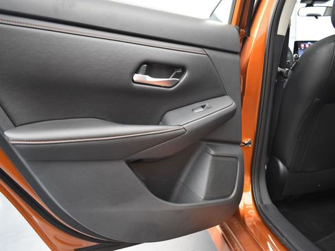 New 2025 Nissan Sentra SR w/ SR Premium Package image 16