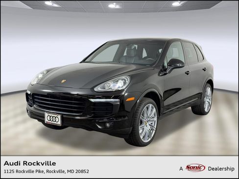 Used 2018 Porsche Cayenne Platinum Edition AWD/4WD image 1