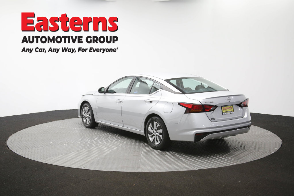 Used 2024 Nissan Altima 2.5 S FWD image 65