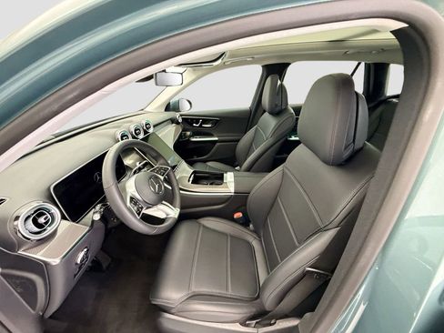 Certified 2026 Mercedes-Benz GLC 300 4MATIC image 18