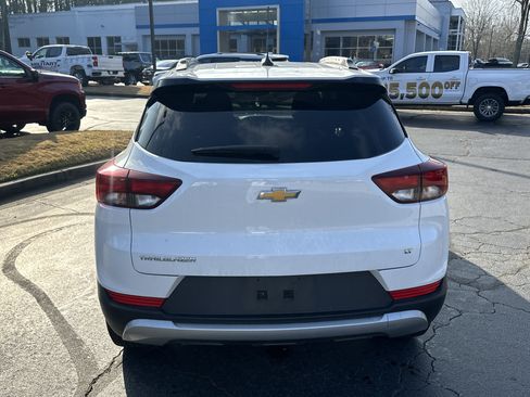 Used 2023 Chevrolet TrailBlazer LT w/ Convenience Package image 6