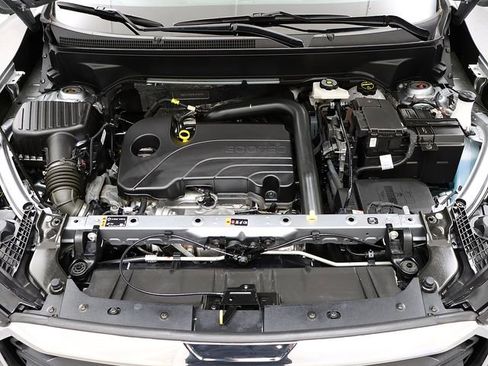 Certified 2024 GMC Terrain SLE image 27