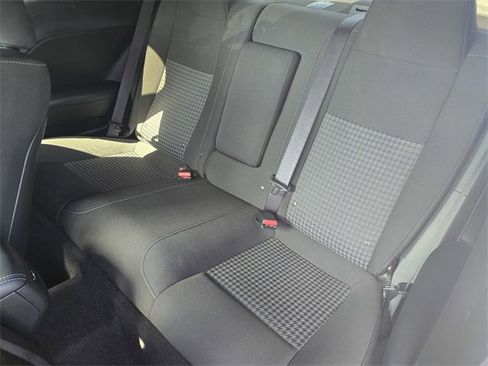 Used 2021 Dodge Challenger R/T Scat Pack w/ Scat Pack Stripe image 11