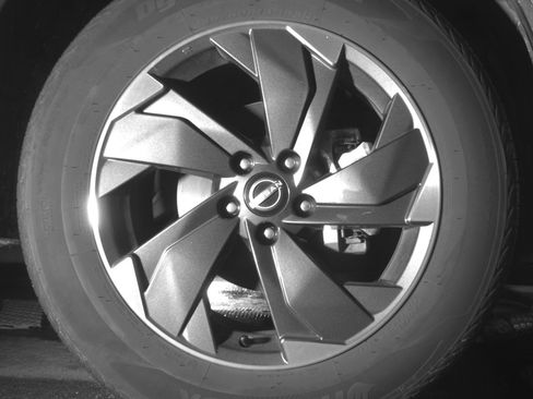 Used 2025 Nissan Rogue SV image 13