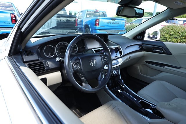 Used 2014 Honda Accord Touring image 22