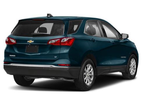 Used 2020 Chevrolet Equinox LT w/ Driver Convenience Package image 2