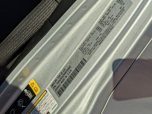 Used 2022 Jeep Wrangler Unlimited Sport image 30