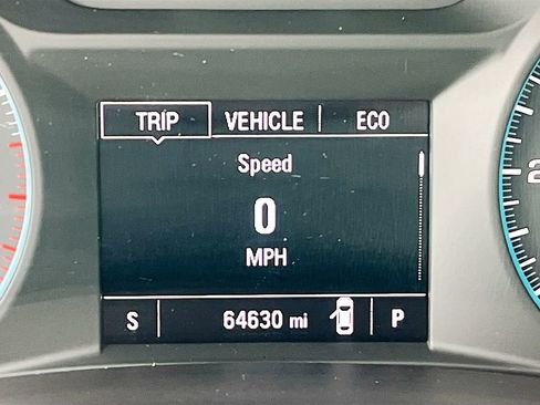 Used 2020 Chevrolet Malibu LT FWD image 12