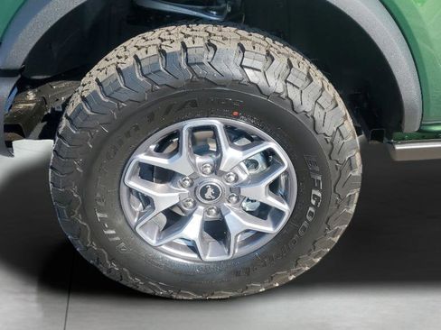 New 2025 Ford Bronco Badlands image 15