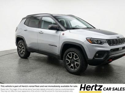 Used 2025 Jeep Compass Trailhawk
