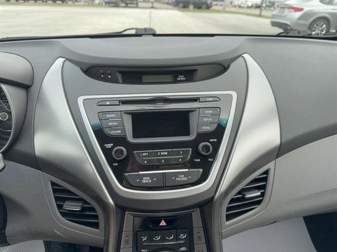 Used 2013 Hyundai Elantra GLS w/ Preferred Pkg FWD image 15
