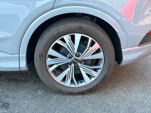 Certified 2023 Audi Q4 e-tron Premium Plus w/ Premium Plus RWD image 23