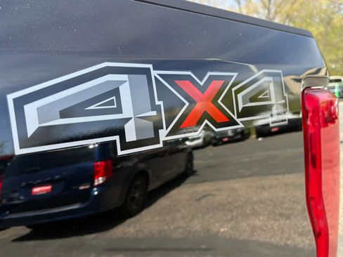 Used 2017 Ford F250 Lariat w/ Lariat Value Package AWD/4WD image 38