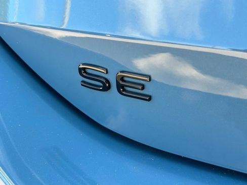 New 2026 Volkswagen Tiguan SE R-Line FWD image 45