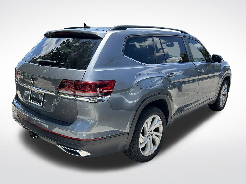 Used 2021 Volkswagen Atlas SE w/ Panoramic Sunroof Package FWD image 4