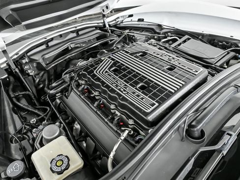 Used 2017 Chevrolet Corvette Z06 image 16