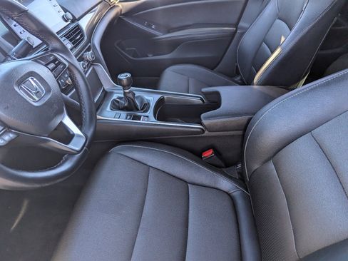 Used 2019 Honda Accord Sport image 28