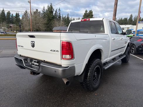 Used 2014 RAM 2500 Longhorn image 8