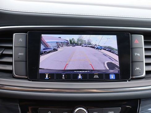 Used 2024 Buick Enclave Essence w/ Technology Package AWD/4WD image 22