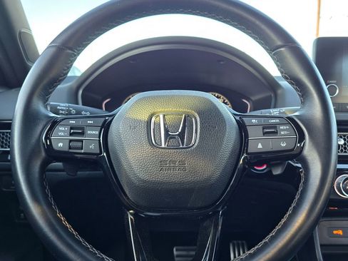 Used 2023 Honda Civic Sport image 25