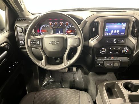Certified 2021 Chevrolet Silverado 1500 Custom Trail Boss w/ LPO, Dark Essentials Package AWD/4WD image 18