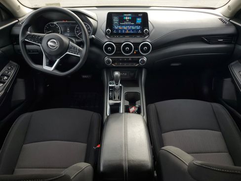 Used 2025 Nissan Sentra SV image 13