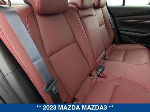 Used 2023 MAZDA MAZDA3 s FWD image 23