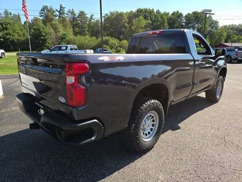 Used 2024 Chevrolet Silverado 1500 W/T w/ WT Value Package AWD/4WD image 27