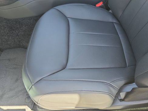 New 2026 Land Rover Range Rover SE AWD/4WD image 30