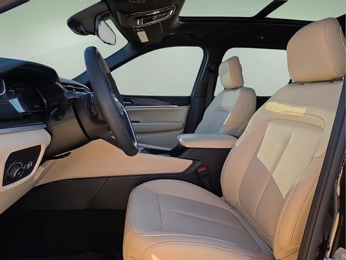 Used 2025 Jeep Grand Cherokee L Limited w/ Trailer Tow Package image 15