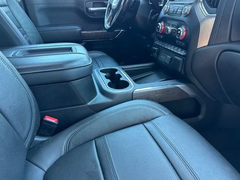 Used 2021 GMC Sierra 1500 Denali w/ Denali Ultimate Package AWD/4WD image 19