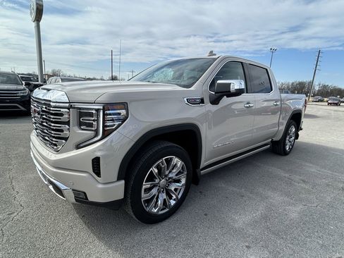 Used 2026 GMC Sierra 1500 Denali w/ Denali Reserve Package image 2