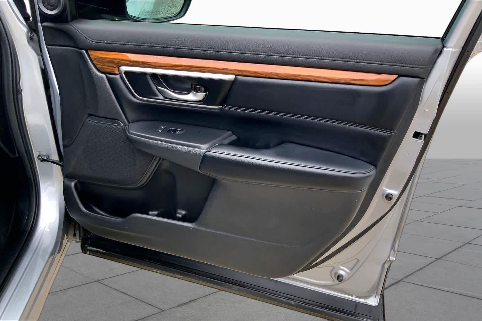 Used 2020 Honda CR-V EX-L image 23