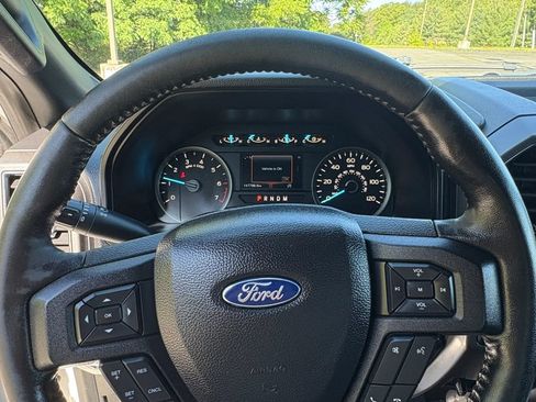 Used 2018 Ford F150 XLT w/ Equipment Group 302A Luxury AWD/4WD image 29
