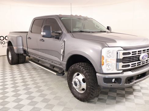 Used 2025 Ford F350 XLT w/ FX4 Off-Road Package AWD/4WD image 1