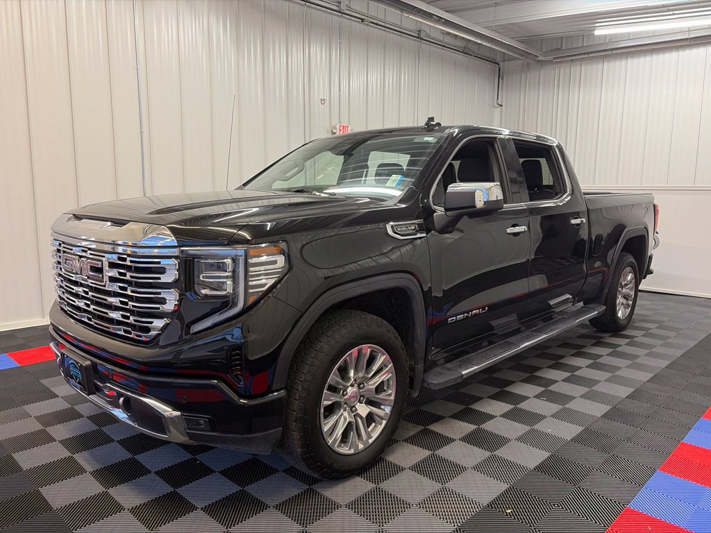 Used 2025 GMC Sierra 1500 Denali AWD/4WD image 7